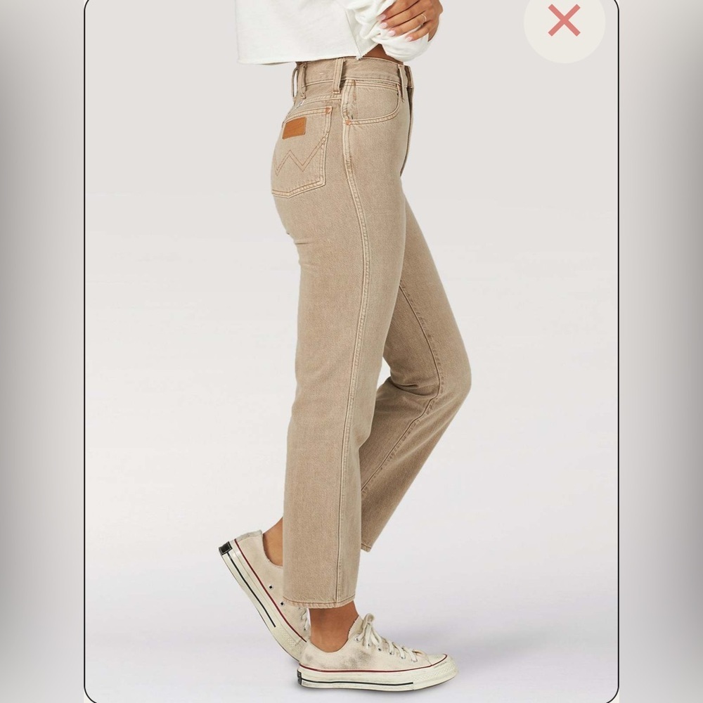 Wrangler women’s Sandstone Jeans - Picture 8 of 8